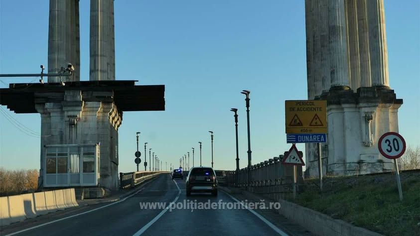 Podul Prieteniei Giurgiu-Ruse se închide temporar: circulația va fi oprită pentru toate mașinile