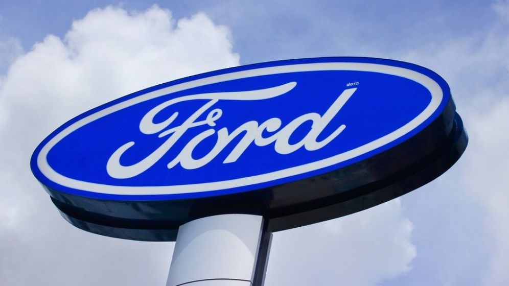 Ford ar putea să-și producă propriile baterii pentru mașinile electrice