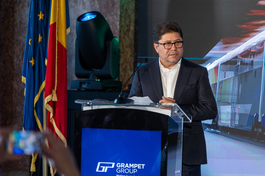 GALERIE FOTO | Cum arată trenul 100% românesc, primul automotor produs în România după 80 de an - Imagine 37