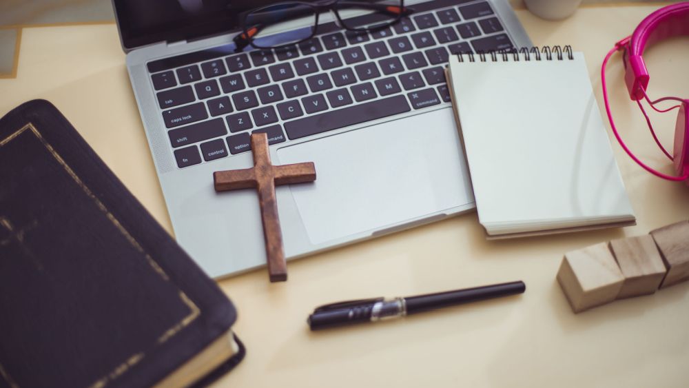 Cultele religioase din România vor religia ca materie la Bacalaureat. BOR: „Religia e o materie opţională ca oricare alta”