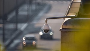 Noile camere video inteligente și amenzile automate: Cum verifici dacă mașina ta este în regulă în baza de date CEDAM / AI