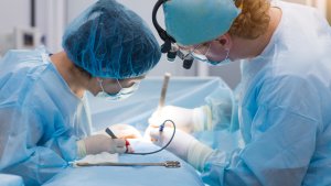 Chirurgie mamară la Memorial România: 4 tipuri de intervenții disponibile și cum alegi varianta potrivită