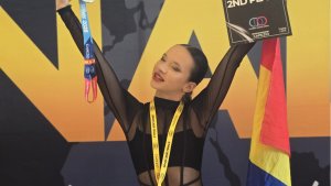 PERFORMANȚĂ ISTORICĂ PENTRU ROMÂNIA: DEBORA ANABELLE VAIDES ESTE VICECAMPIOANĂ MONDIALĂ LA ACRODANCE JUNIOR