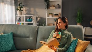 12 romane moderne pentru femei care te cuceresc de la prima pagină