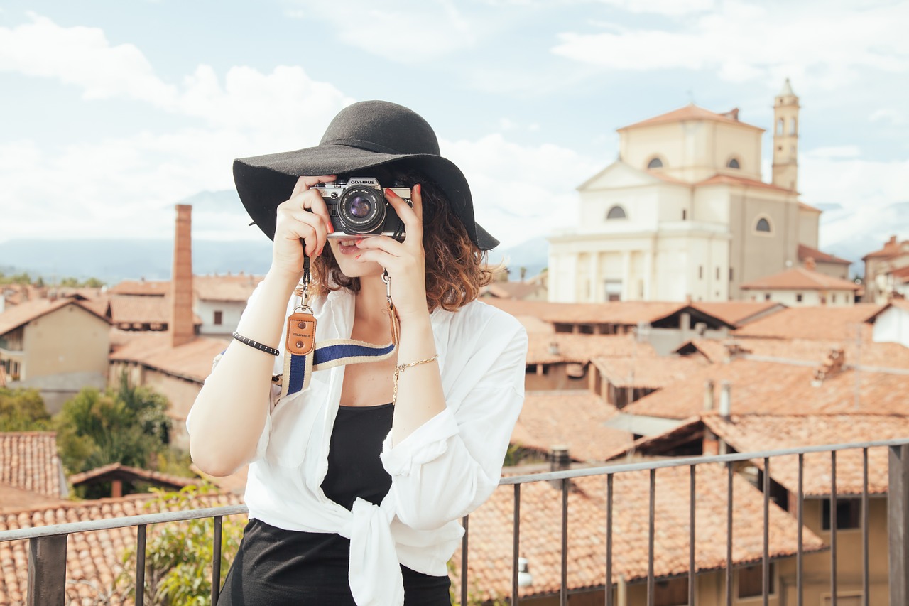 Ghid turistic pentru straini