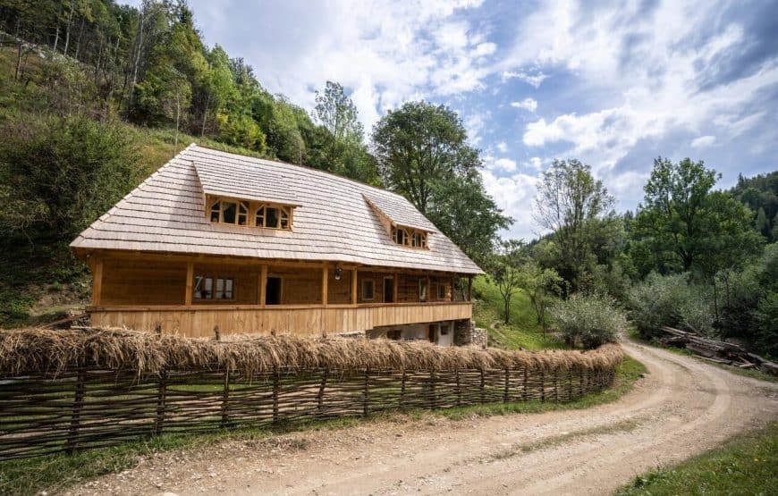 Casa Bunicilor - Munții Apuseni