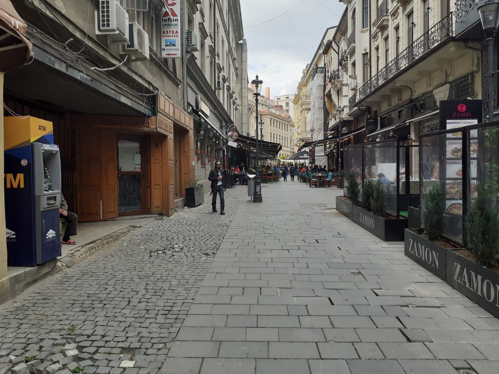 FOTO REPORTAJ | Cum arată Centrul Vechi după redeschiderea teraselor
