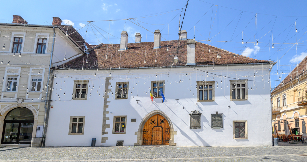 Casa Matei Corvin
