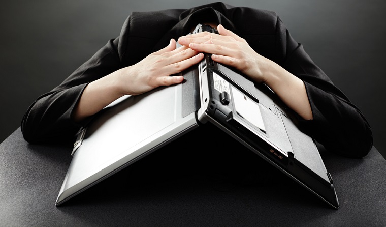 Achizitiile pe credit nu promoveaza autocontrolul