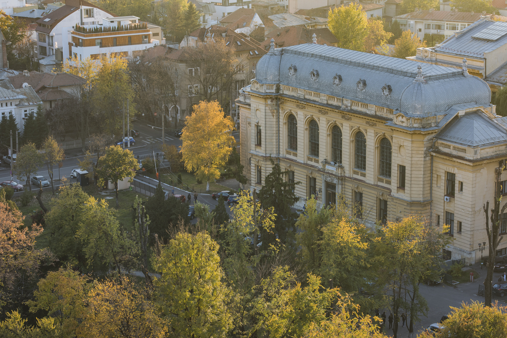 Descoperă Cotroceniul la pas