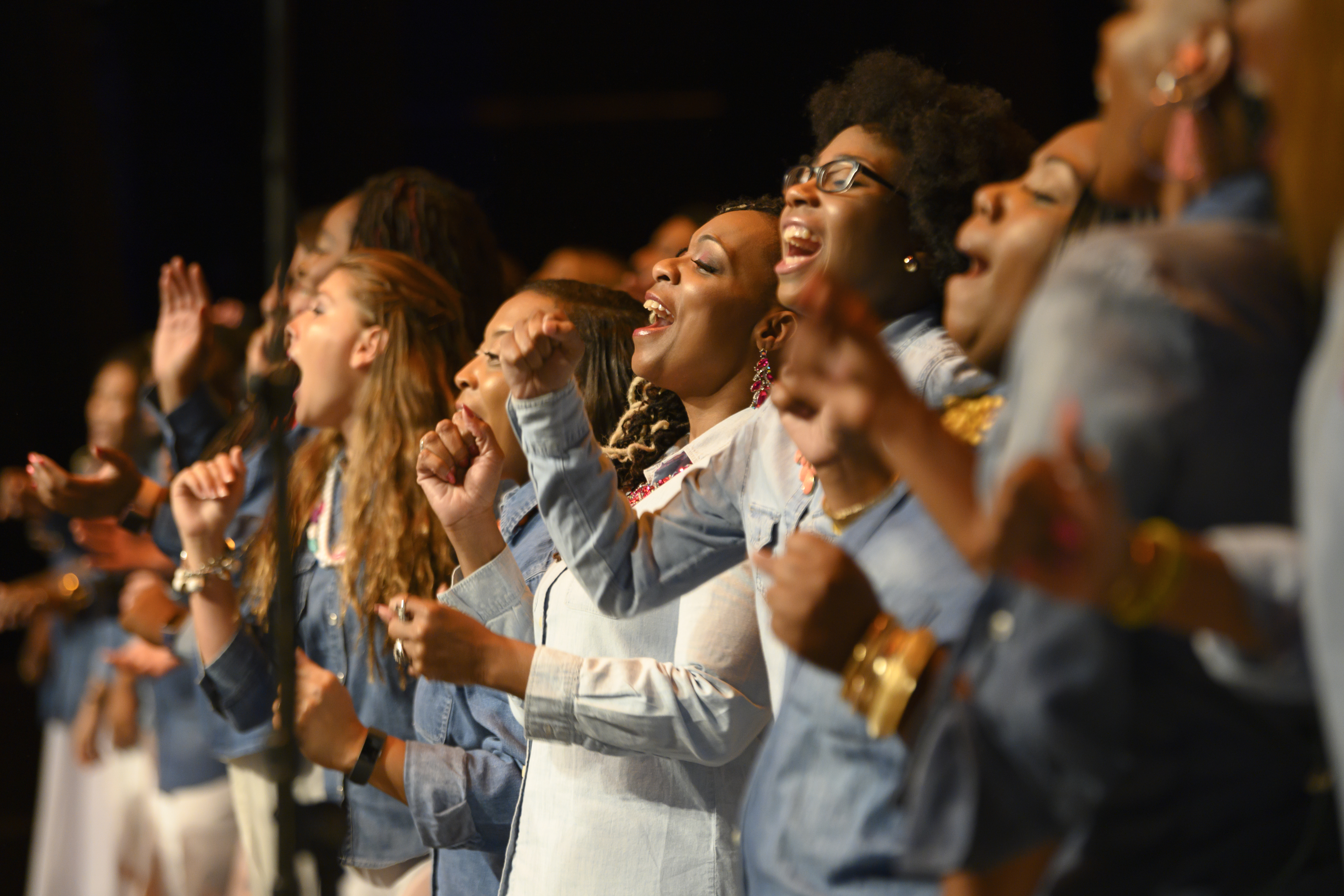 Voices of fire (Voci divine)