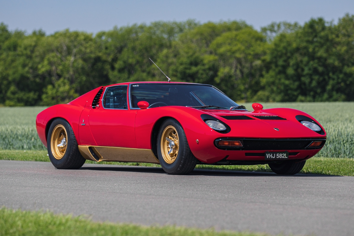 Anii '60 - Lamborghini Miura