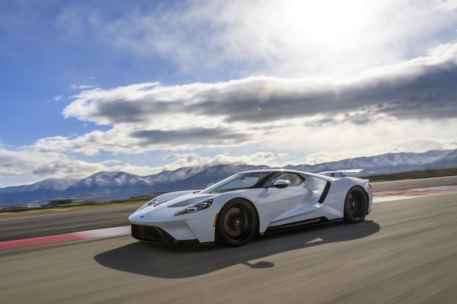 Anii '10 - Ford GT