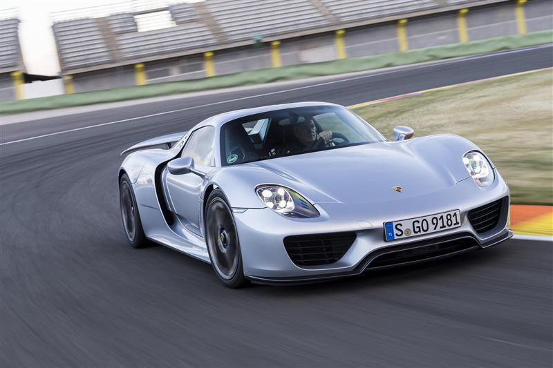 Porsche 918 Spyder - 31,4 metri