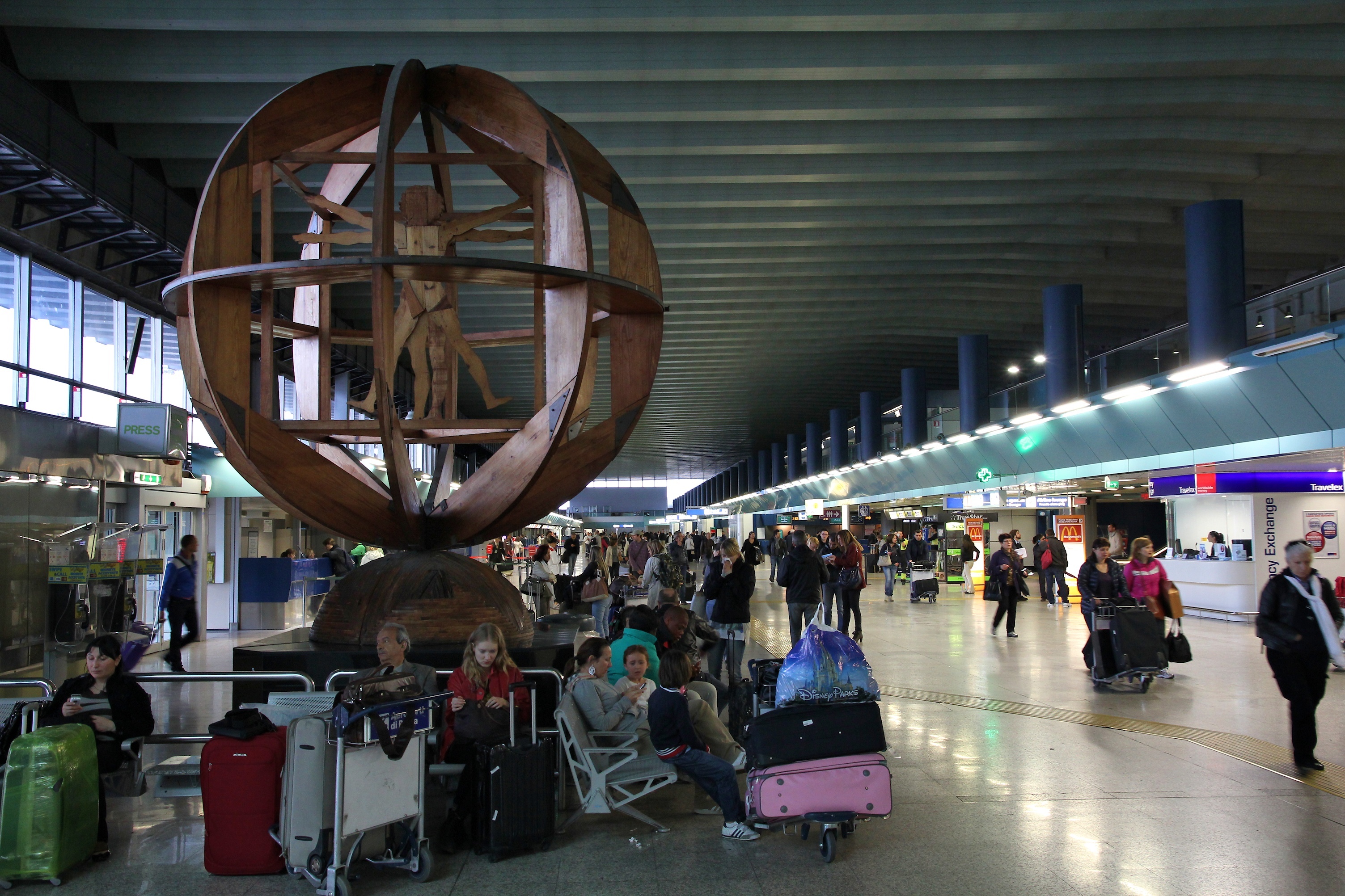 Aeroportul Fiumicino din Roma (Italia)