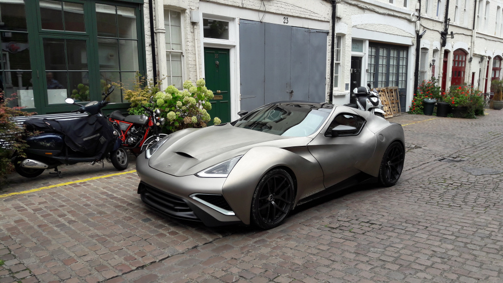 4. Icona Vulcano Titanium - 2.800.000 dolari