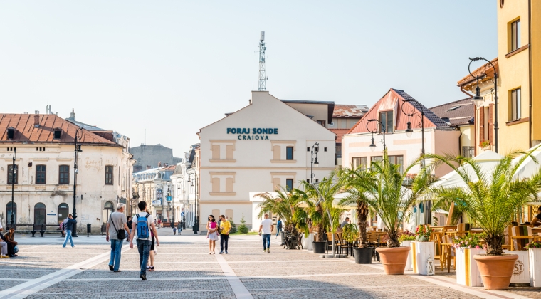 Craiova: 776 euro / mp