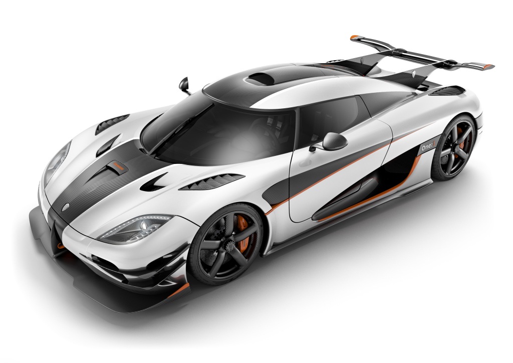 Loc 1: Koenigsegg One:1 - 450 km/h