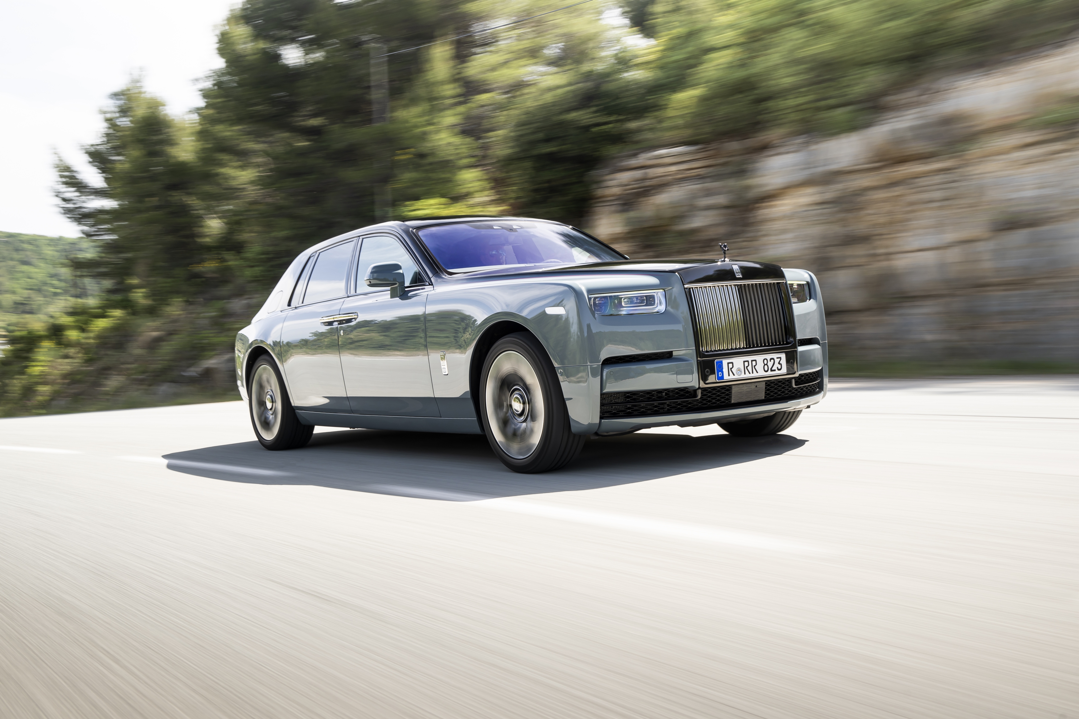 Rolls-Royce Phantom - 2 exemplare