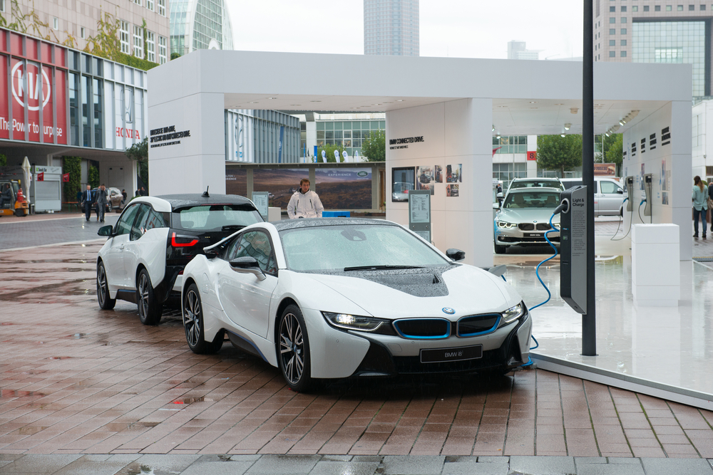 BMW i8 Plug-In Hibrid - 6 unitati