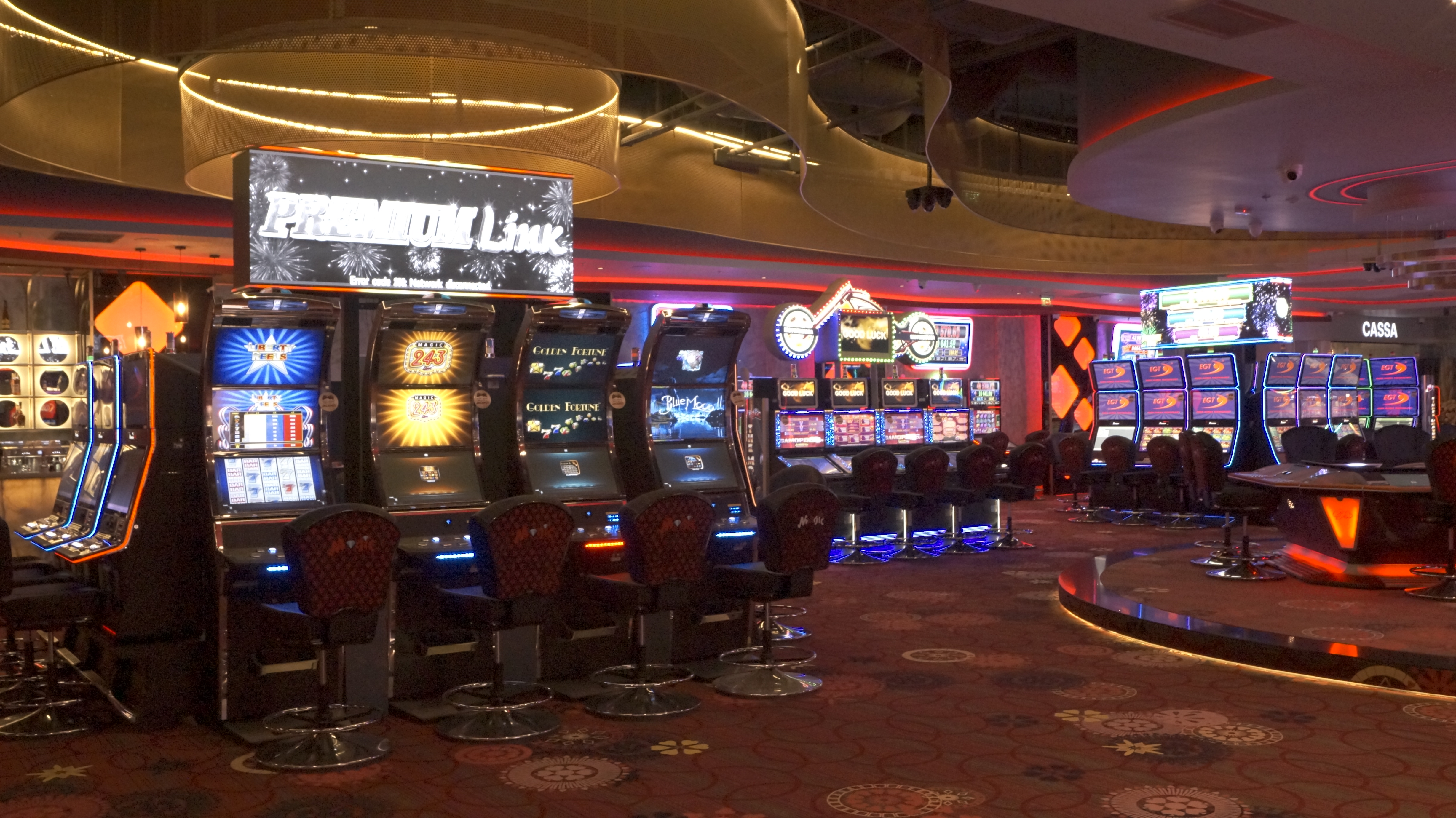 Cum arată Colosseum Mall, cel mai recent centru comercial din Capitală