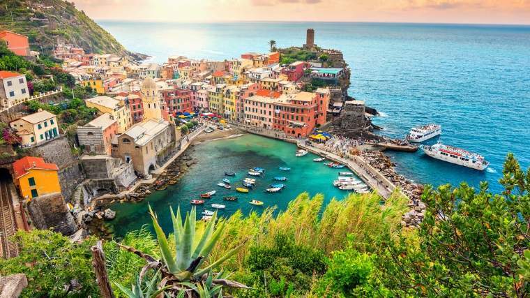 4. Italia