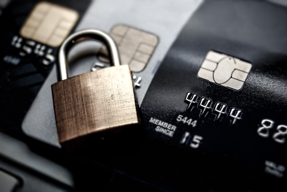 Verifica valabilitatea cardului si limitele de retragere