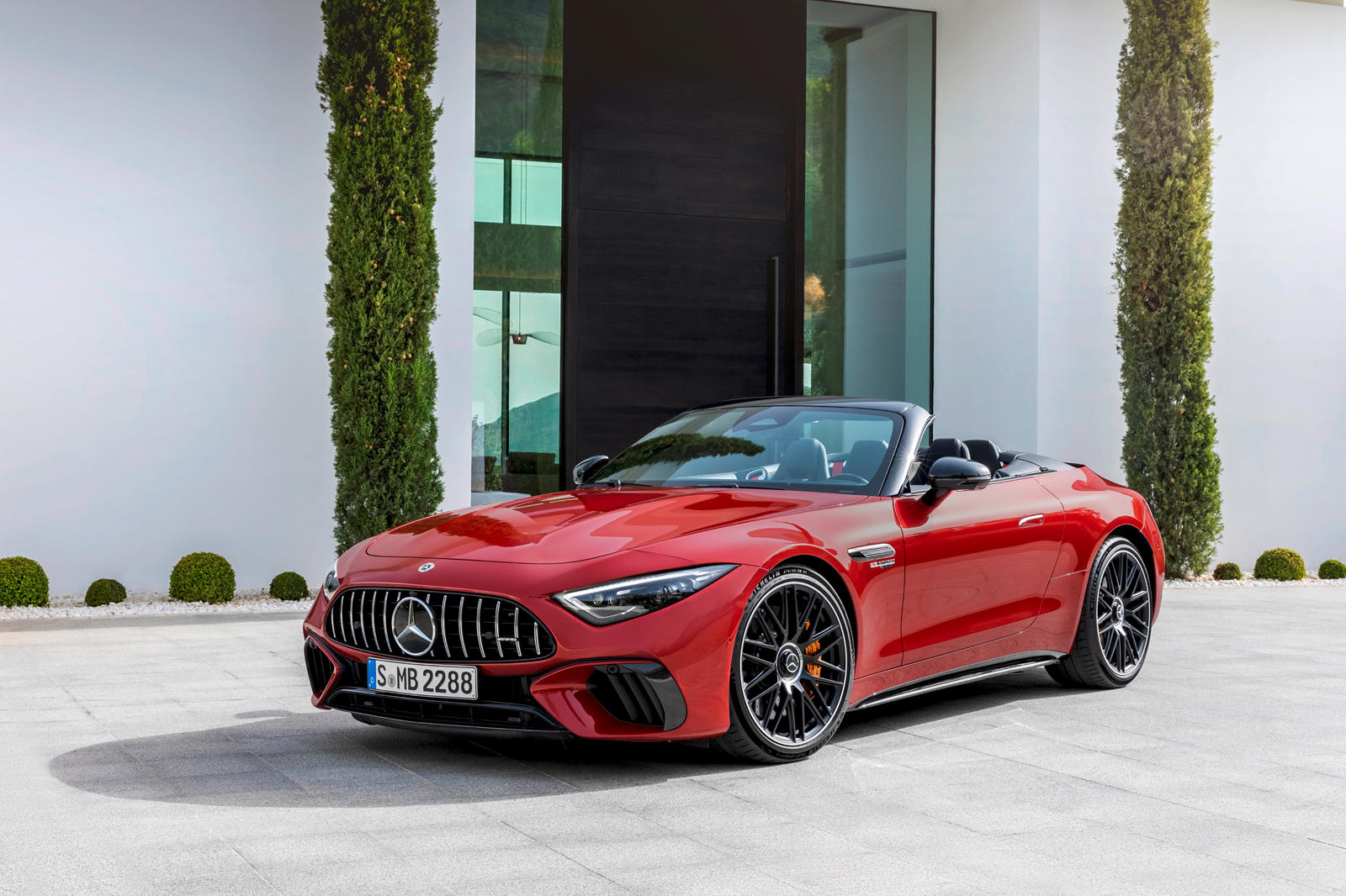 Mercedes-AMG SL63 - 14 unități