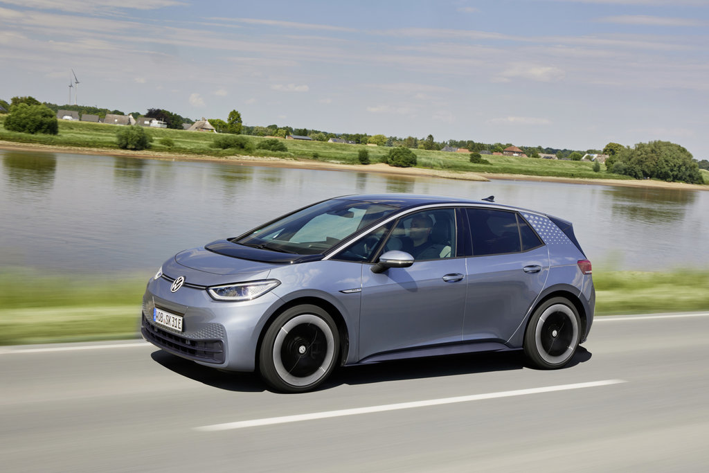 Volkswagen ID.3 Pro S - preț 43.400 euro cu TVA
