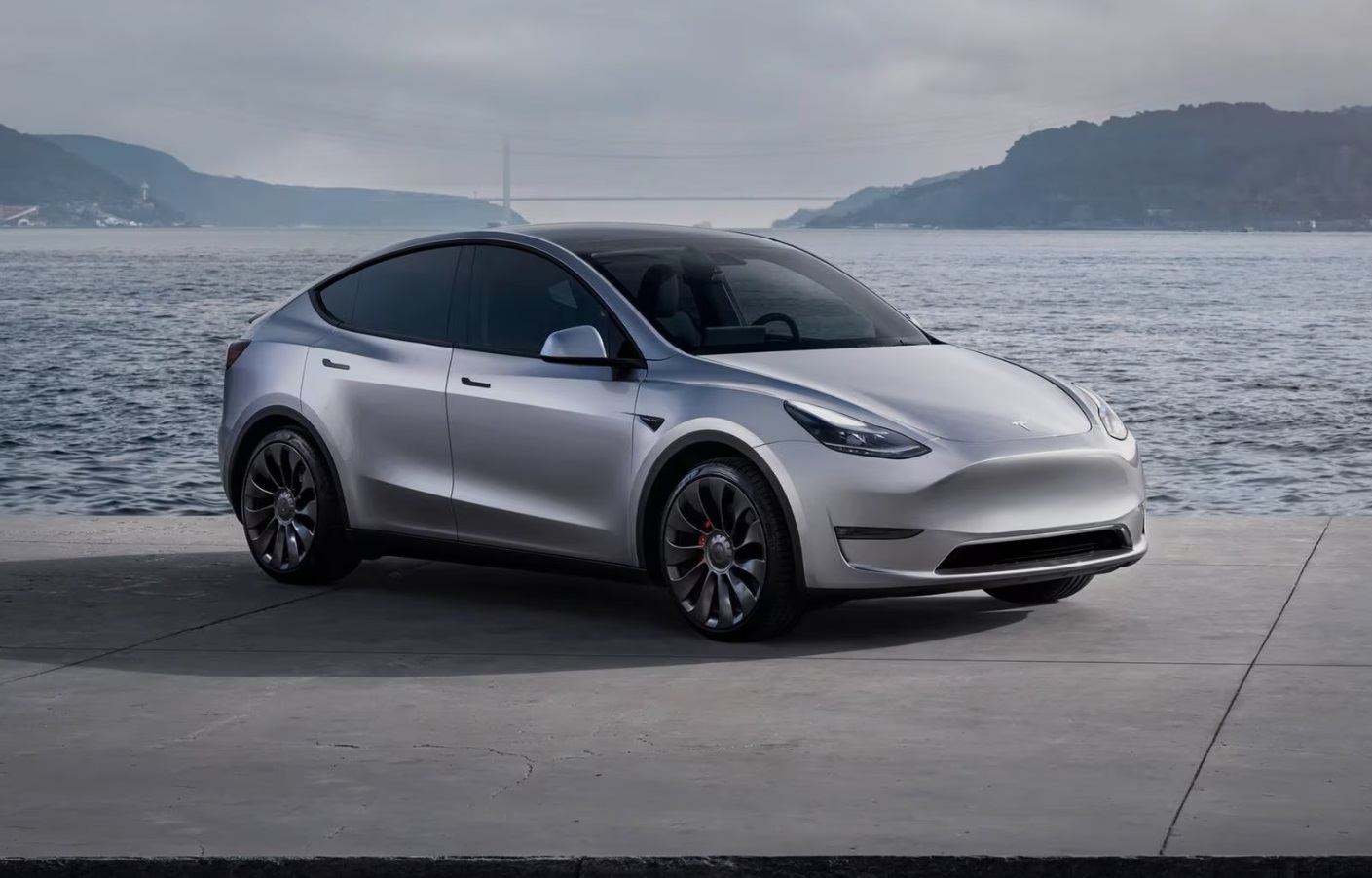 8. Tesla Model Y - 100.850 unități (-25,5%)