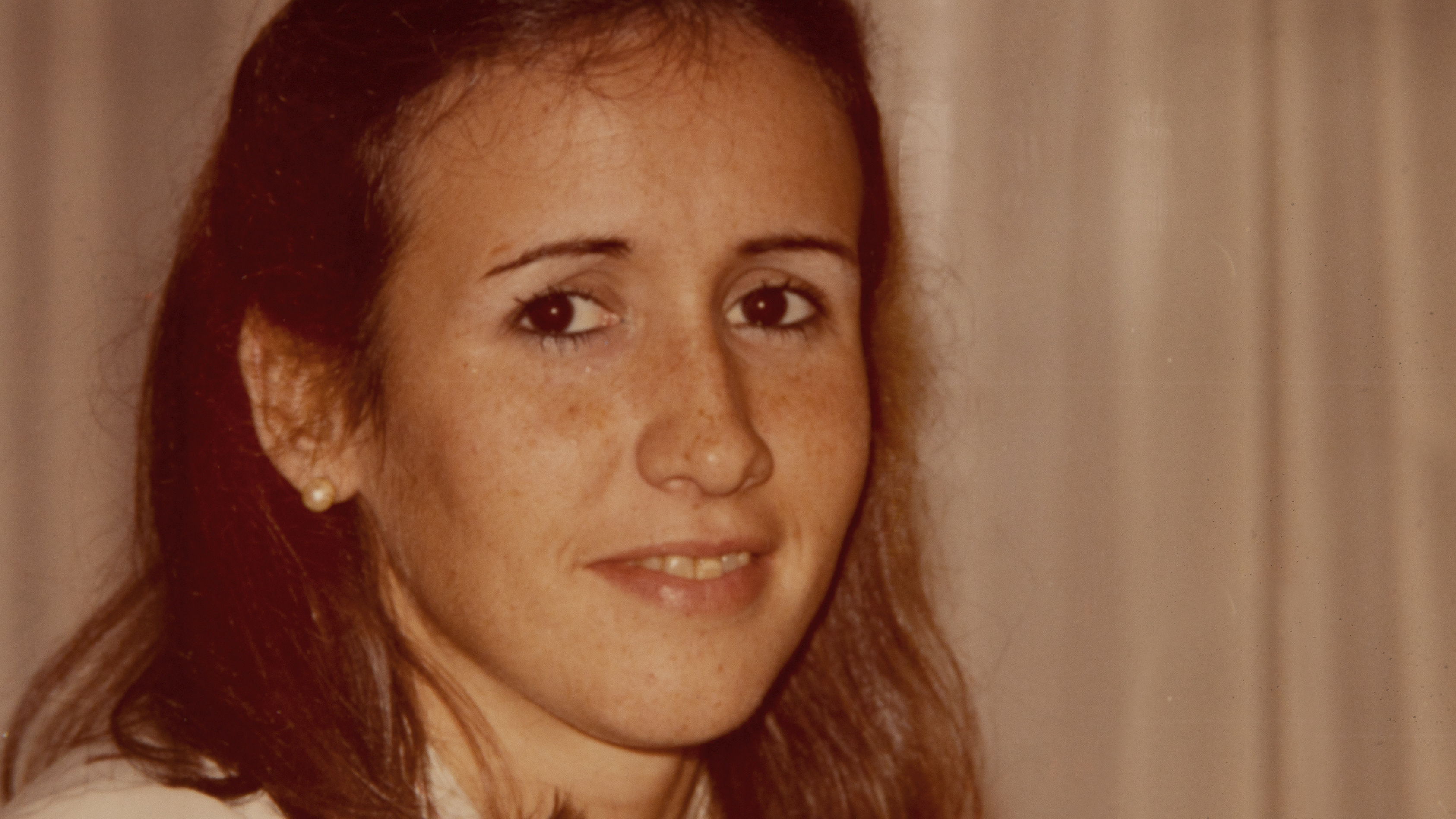 Carmel: Who killed Maria Marta? (Ce s-a întâmplat cu Maria Marta?)
