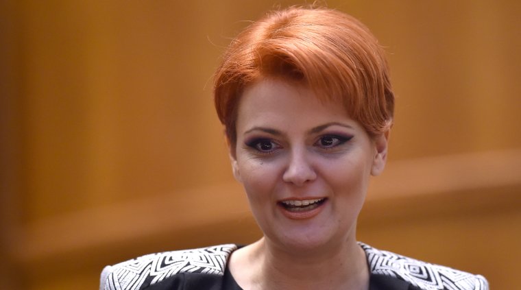 Lia Olguta Vasilescu - fara case, masini sau terenuri