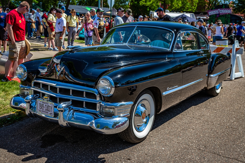 Anii '40 - Cadillac Series 62 Club Coupe