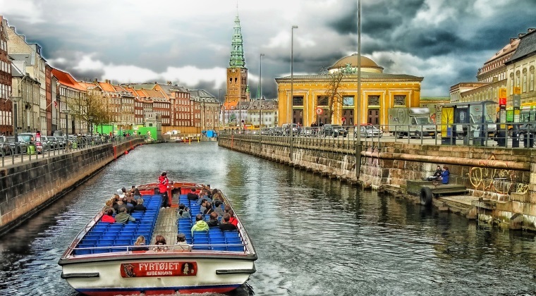 1. Copenhaga