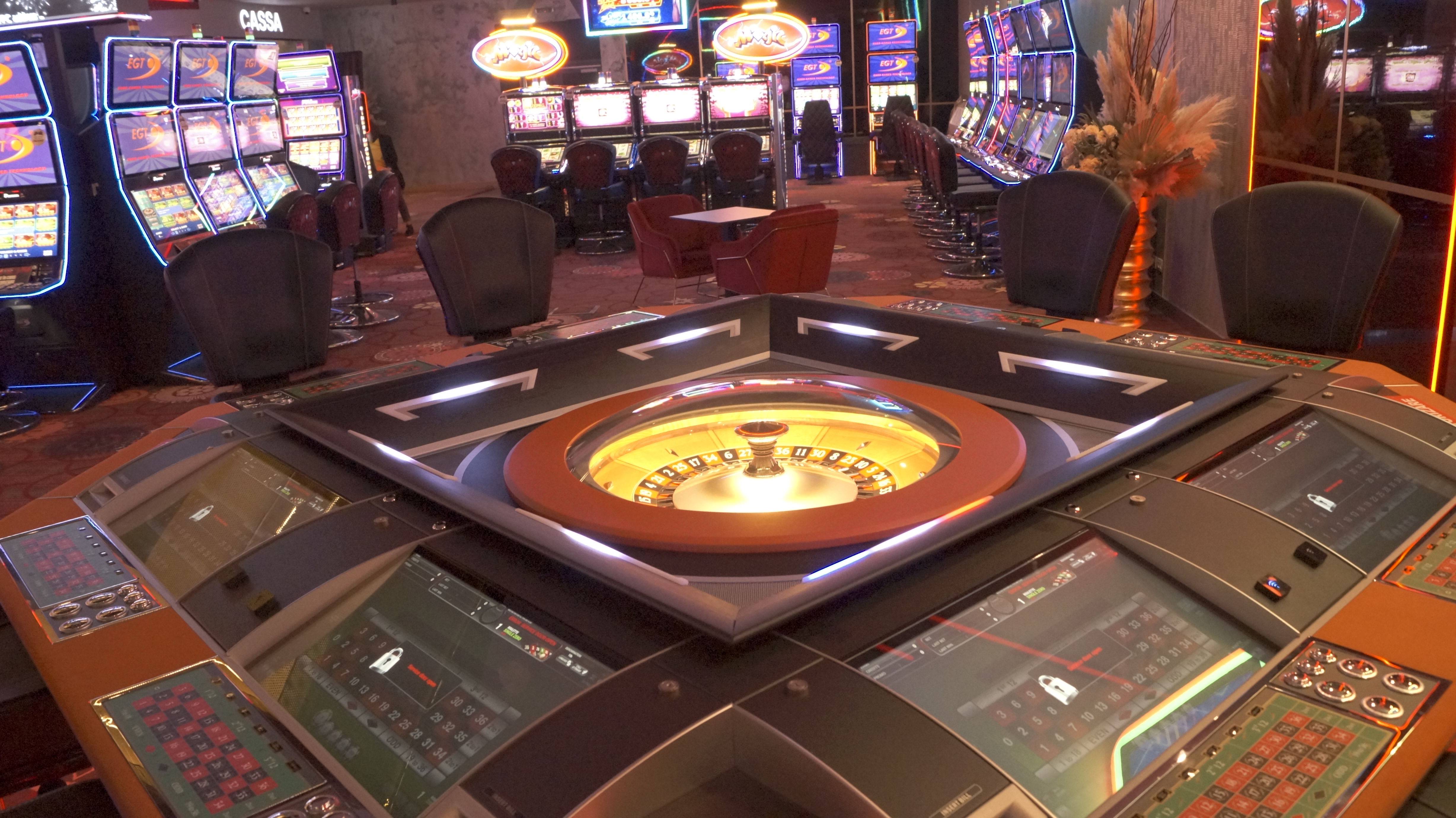 Cum arată Colosseum Mall, cel mai recent centru comercial din Capitală