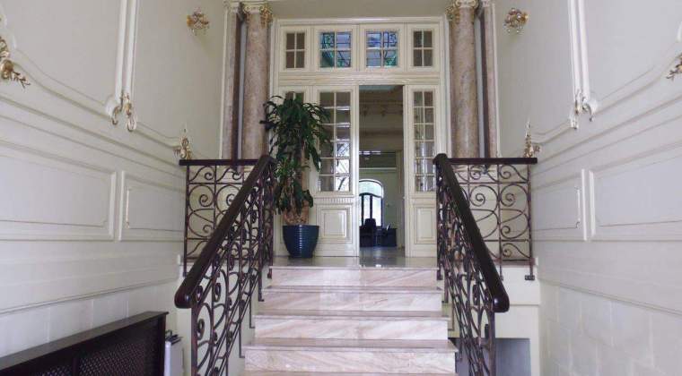 Prima casa din Bucuresti cu incalzire si apa calda