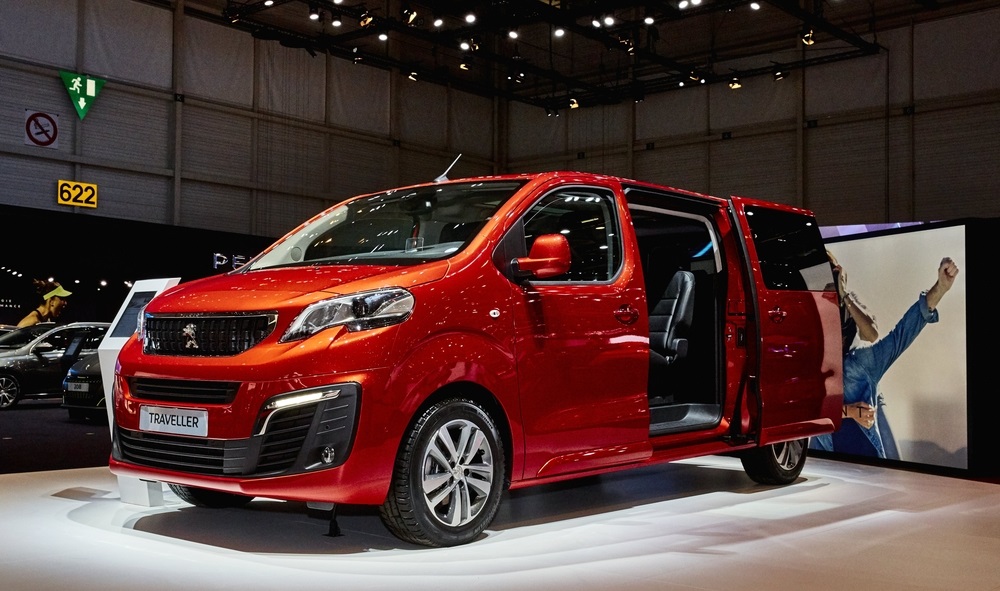 Locul 3. Peugeot e-Traveller