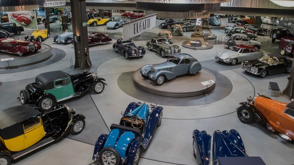 Mullin Automotive Museum