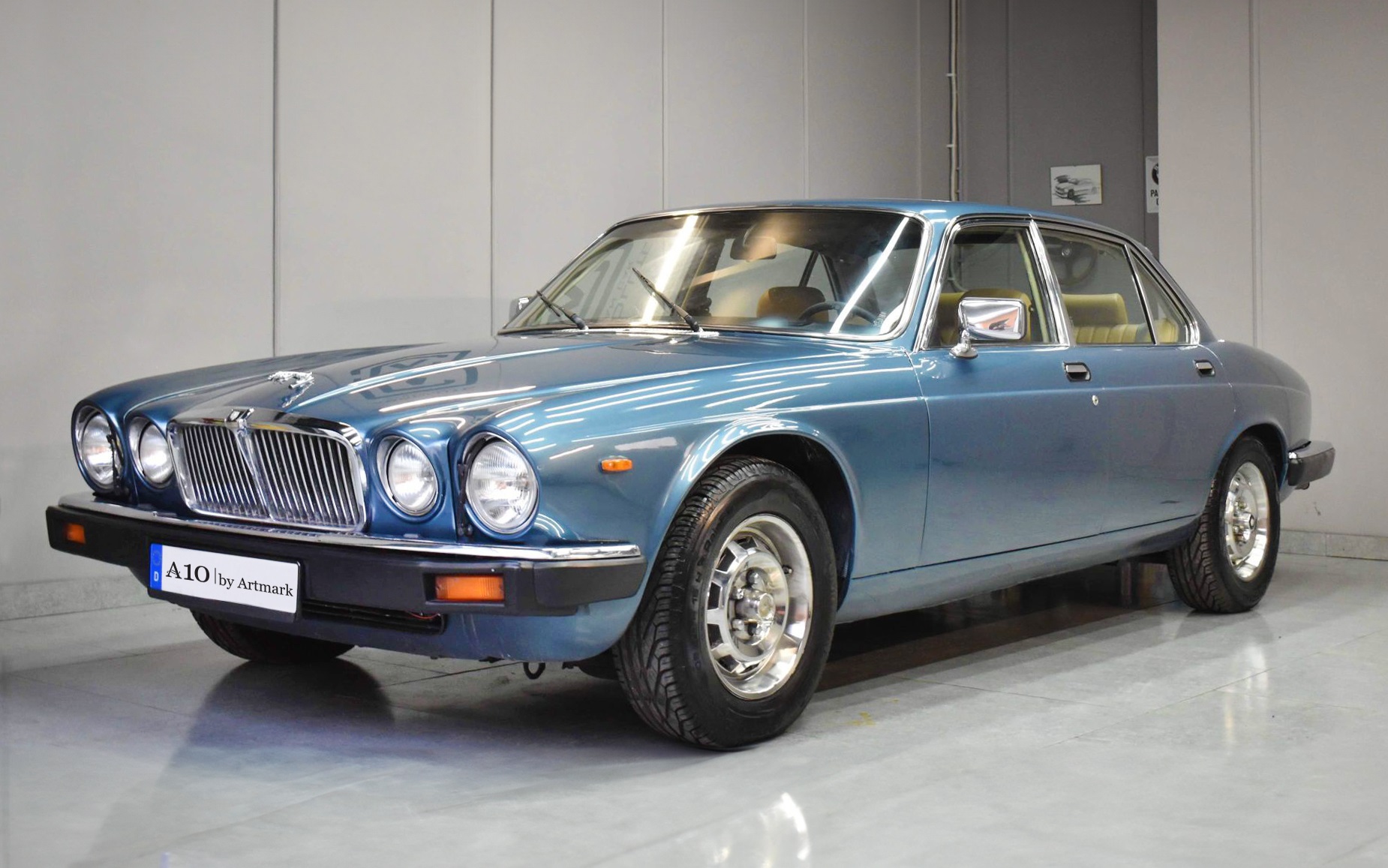Jaguar XJ 4.2