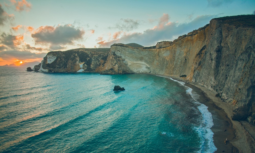 4. Ponza